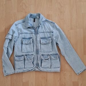 H&M Light Wash Cargo Utility Chore Denim Jacket Size XS
